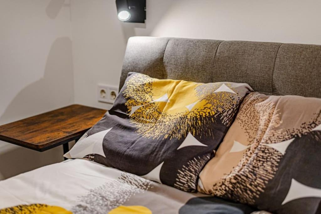 Chic Loft Bp: Industrial Gem Lejlighed Budapest Eksteriør billede